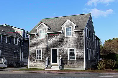 13B Park Circle