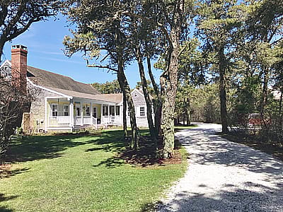 16 Gladlands Avenue