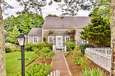 10 Beaver Street