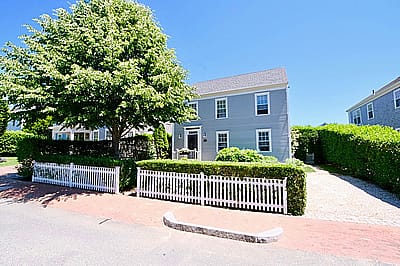 82 Goldfinch Drive