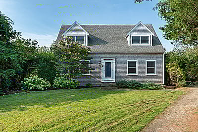 18 Maclean Lane