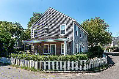 49 Pine Street