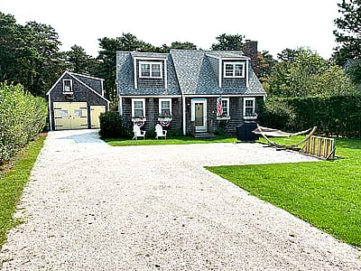 9 Fishers Landing Road