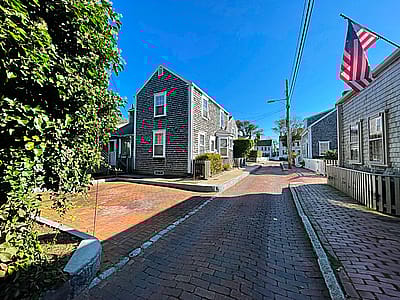 5 Martins Lane