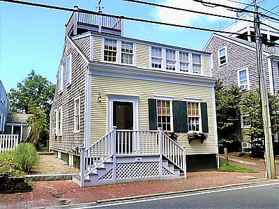 22 Cliff Road