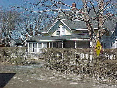 3 Magnolia Avenue