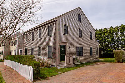 8 Witherspoon Drive