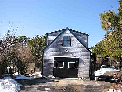 8A Pine Tree Road