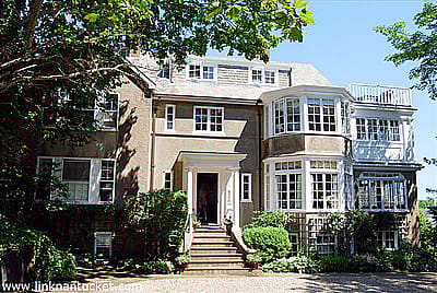 1 Gardners Court