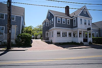 25B Washington Street