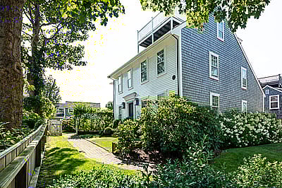 20 Cliff Road