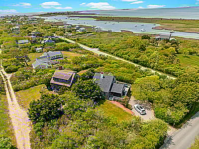 56 Washington Avenue (10 Oakland)