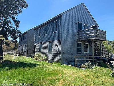 2 Tripp Drive