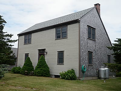 12 Nobska Way