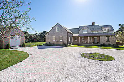 23 Masaquet Avenue
