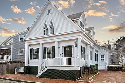 4 North Water Street