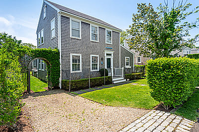 107 R Orange Street