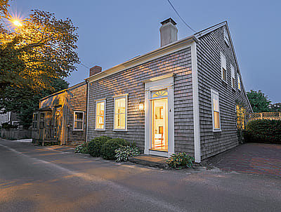 4 York Street