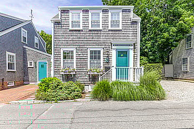 5 1/2 Eagle Lane