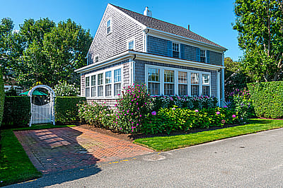 40 Walsh Street