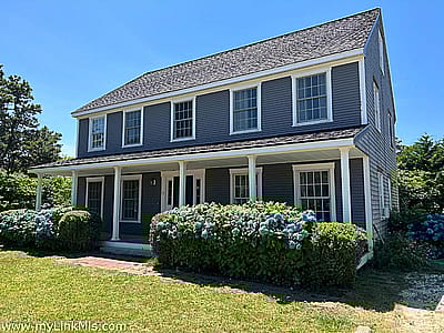12 Pine Tree Road