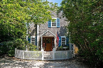  71 North Liberty Street