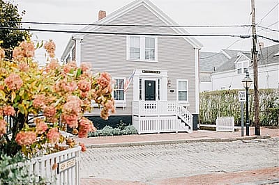  7 North Water Street